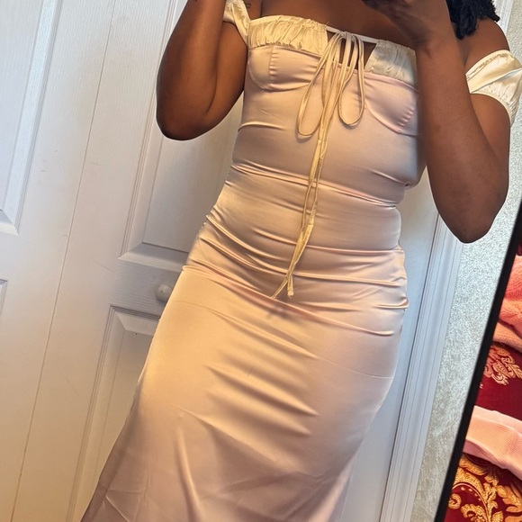 Romantic Blush Pink Satin Off-Shoulder Maxi Dress - Picture 1 of 6